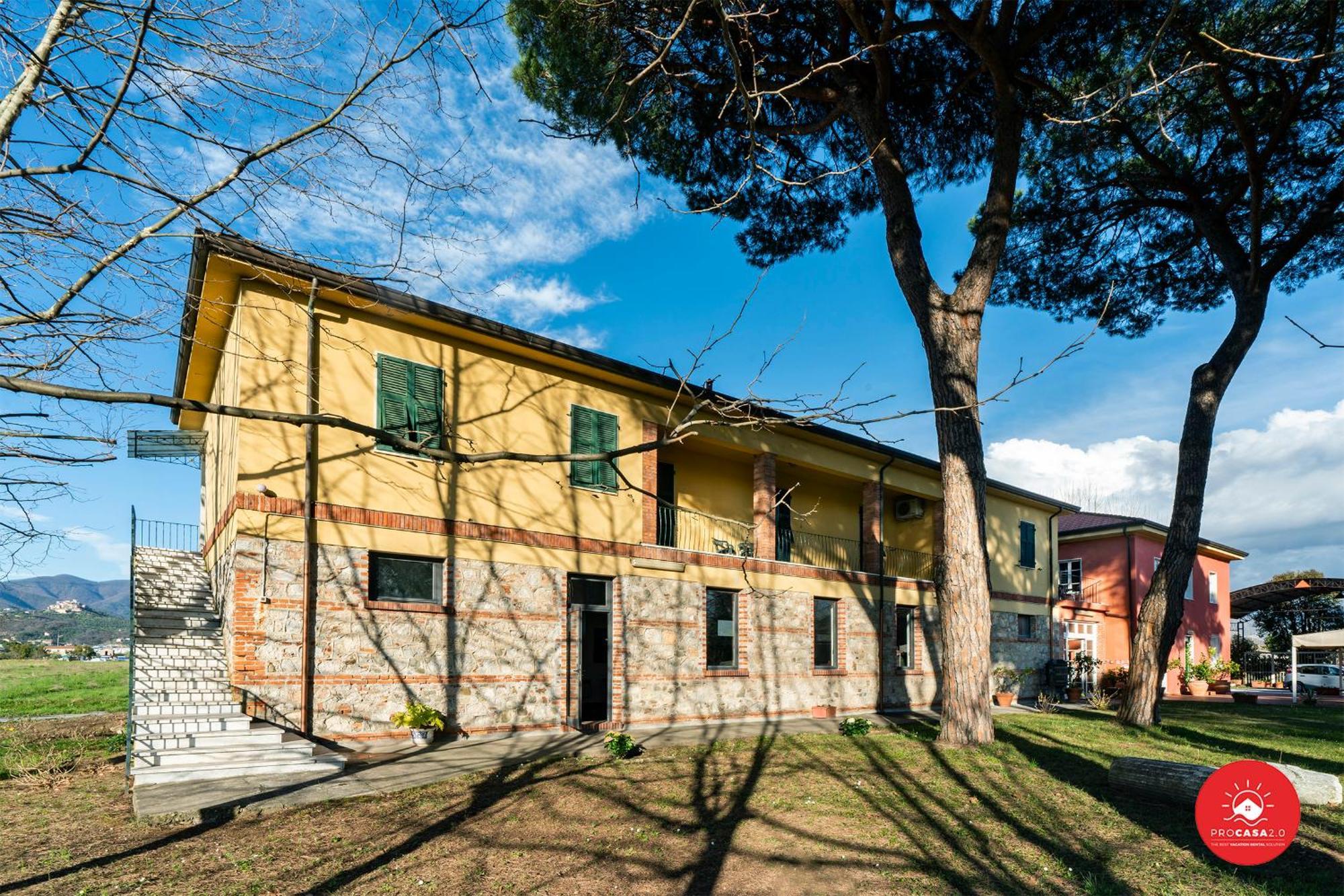 Gasthaus Fattoria Battilana Marina Di Carrara Exterior foto